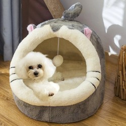 Dog / cat bed - house - plush sleeping mat with hanging toyBeds & mats
