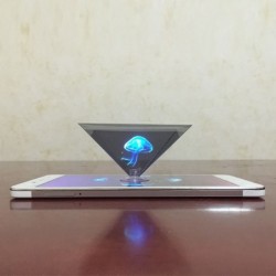 Mini phone projector - pyramid shape - 3D hologramProjectors