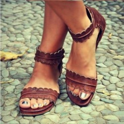 Classic summer sandals - open toes - with back zipperSandals