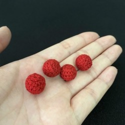 Mini magnetic red crochet balls - for magic tricks - 2 piecesBalls