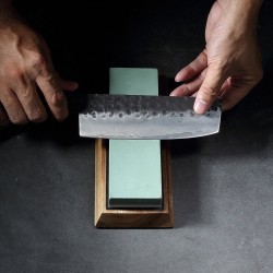 Japanese double-sided sharpening stone - knives sharpener - wooden baseKnife sharpeners