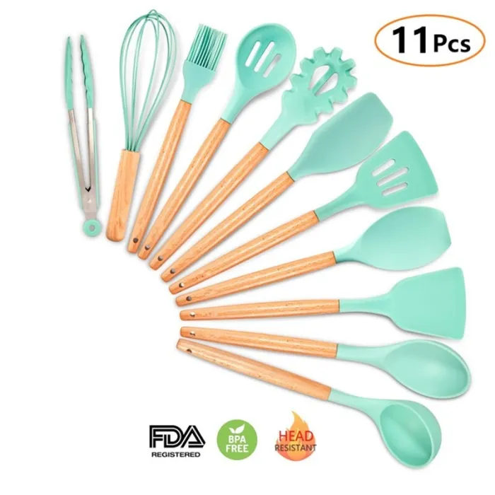 Silicone kitchen utensils - with wooden handle - 11 piecesCutlery